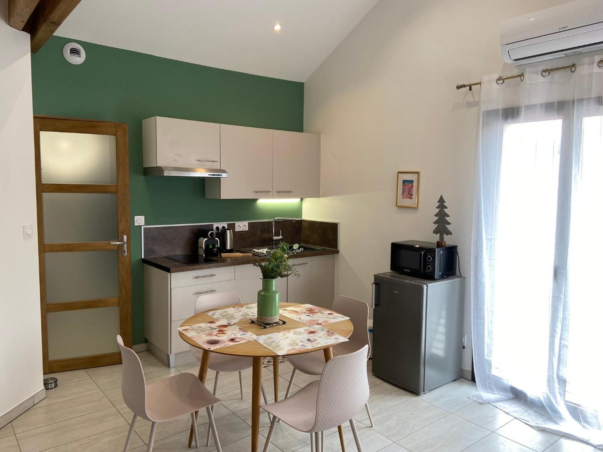 Appartement 2 A 4 Personnes, Une Pause Au Vert Chateauvieux  Ngoại thất bức ảnh